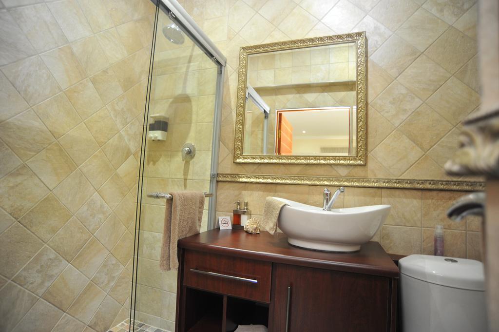 Sunset Manor Guest House Potchefstroom Ngoại thất bức ảnh