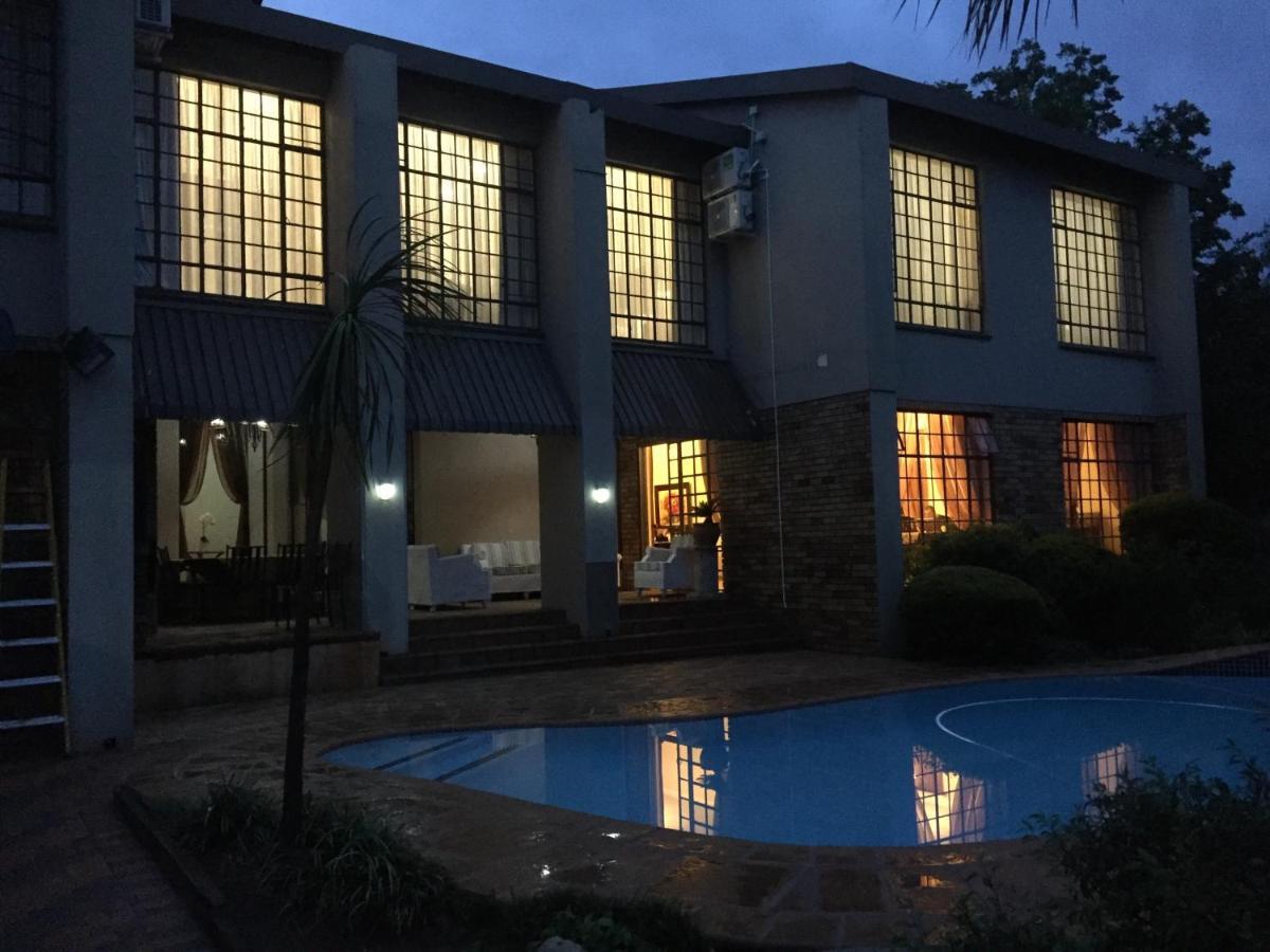 Sunset Manor Guest House Potchefstroom Ngoại thất bức ảnh